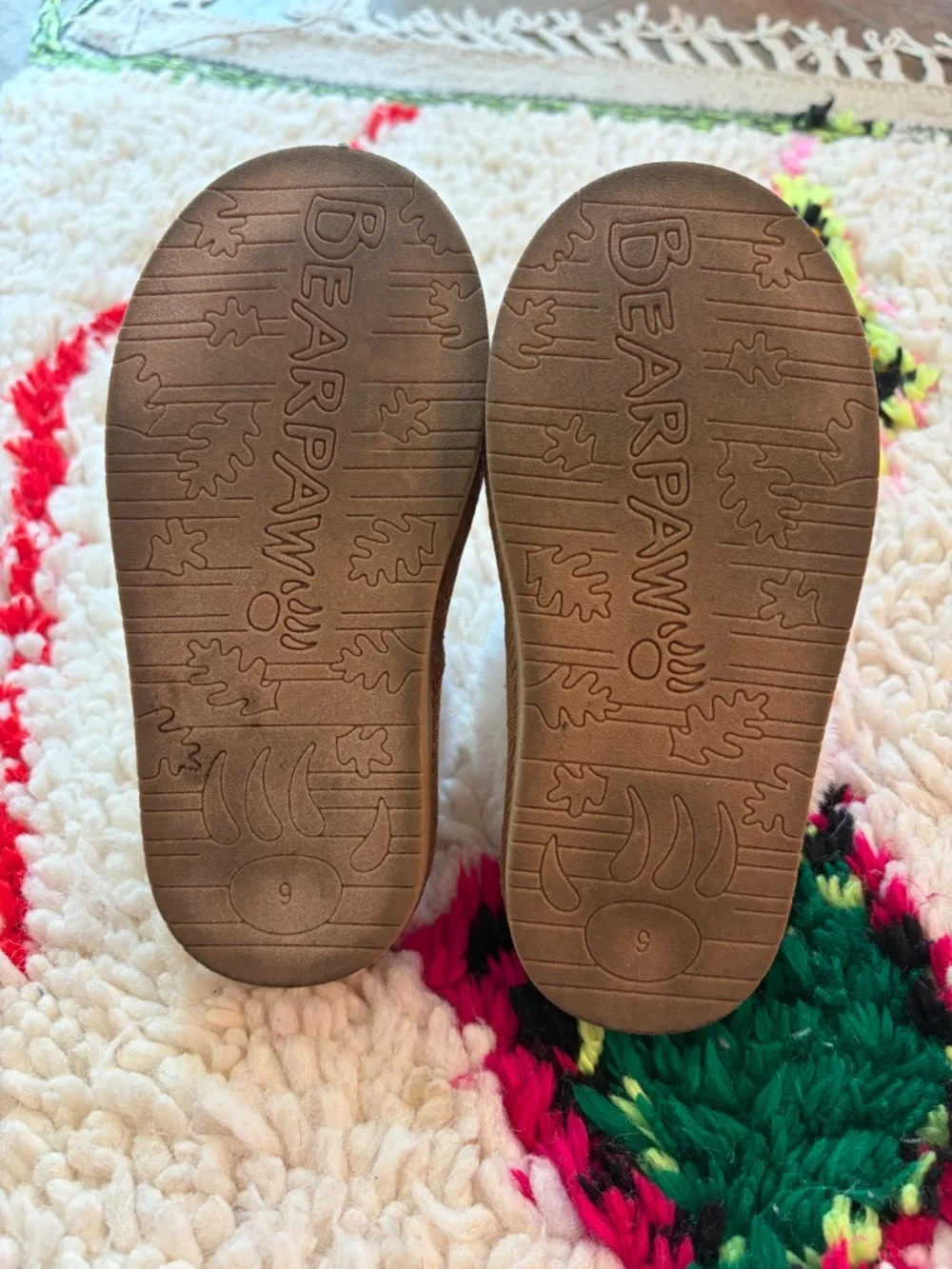 BearPaw lightly worn